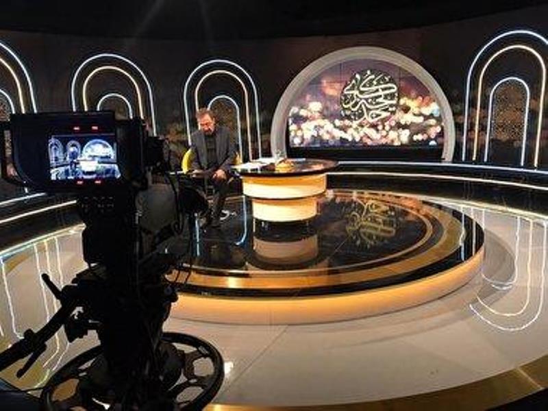 عاشقان نیایش در بامداد عرفه همراه با «تسبیح صبا»