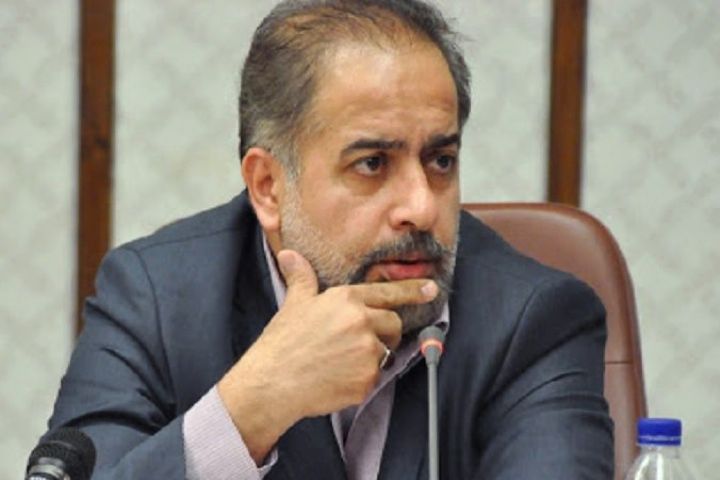 برخی مقررات خلق‌الساعه داخلی، یار تحریم‌ها و دشمن کشور هستند