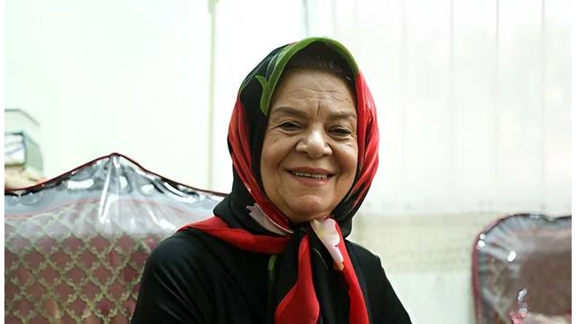 یلدا شبی خاطره‌انگیز است؛ از زیر کرسی و انار تا دورهمی و خواستگاری