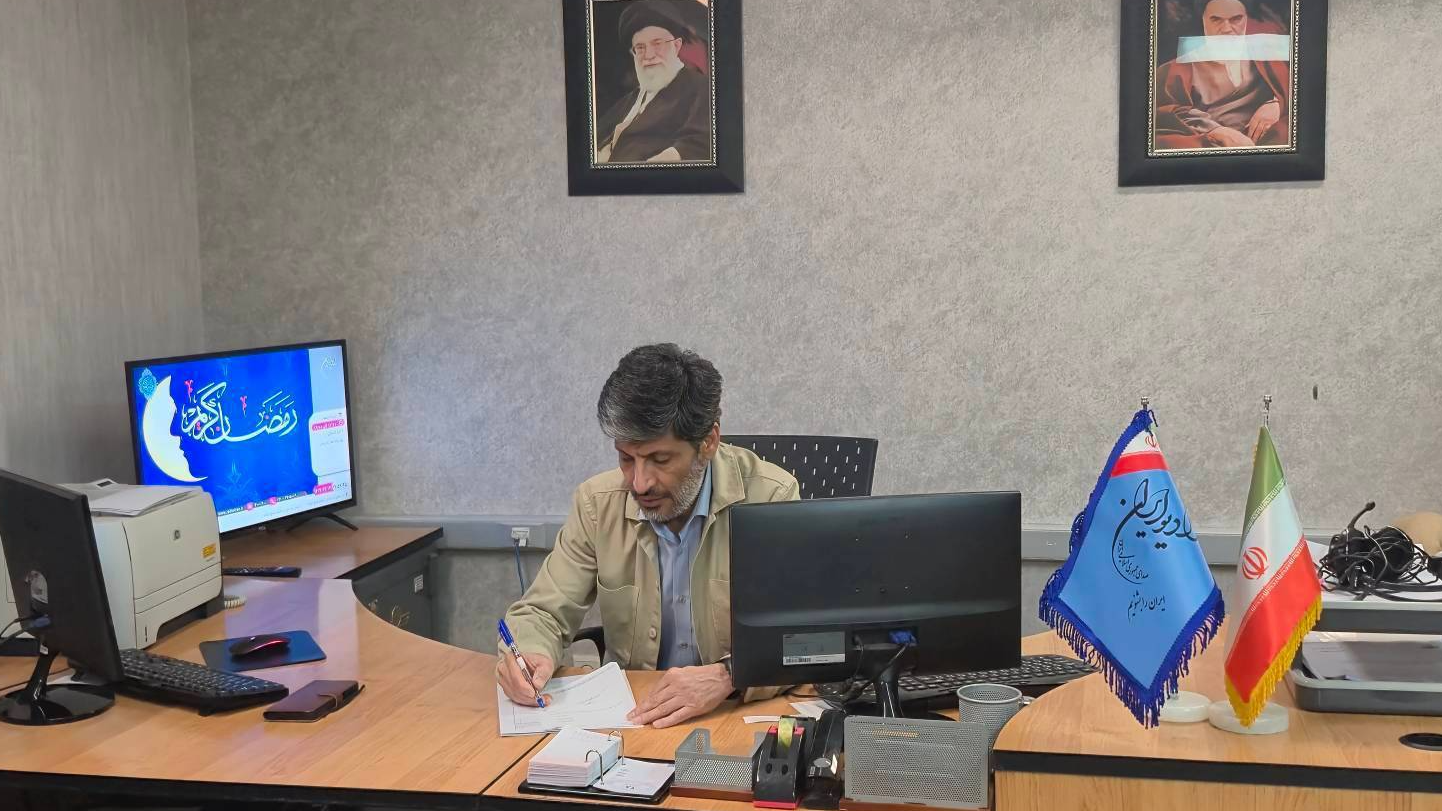 این بار رادیو خود میدان جنگ است