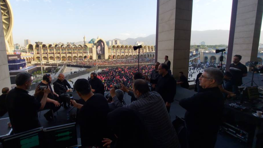 رادیو فرهنگ در قلب مراسم وداع حضرت ماه / گزارشگران در میعادگاه بدرقه راوی حضور مردم