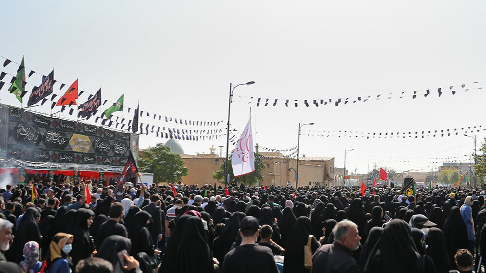 «برگ گل سرخ» روایت دلدادگی جاماندگان اربعین