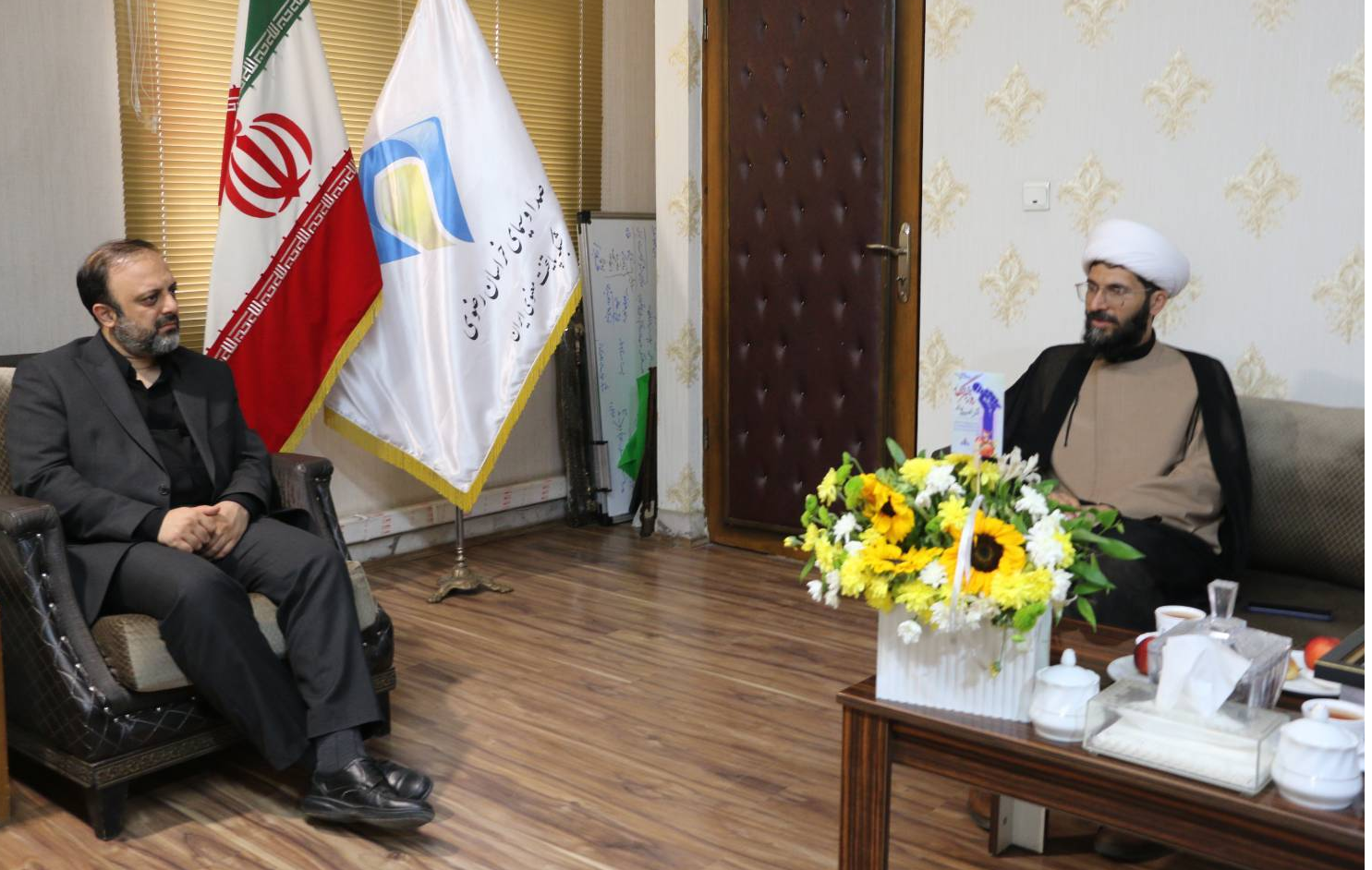 تکریم خبرنگاران صداوسیمای خراسان رضوی در روز خبرنگار
