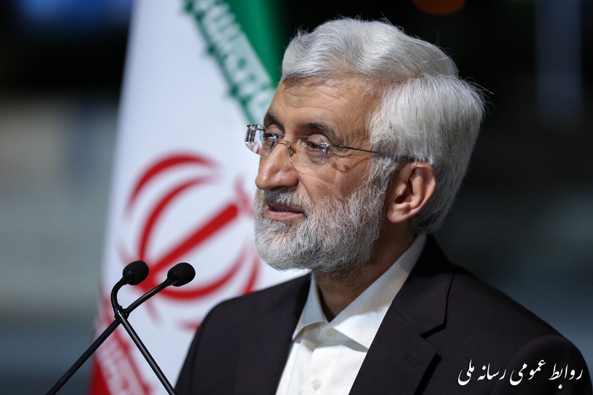 گفت و گوی رو در روی جلیلی با جوانان