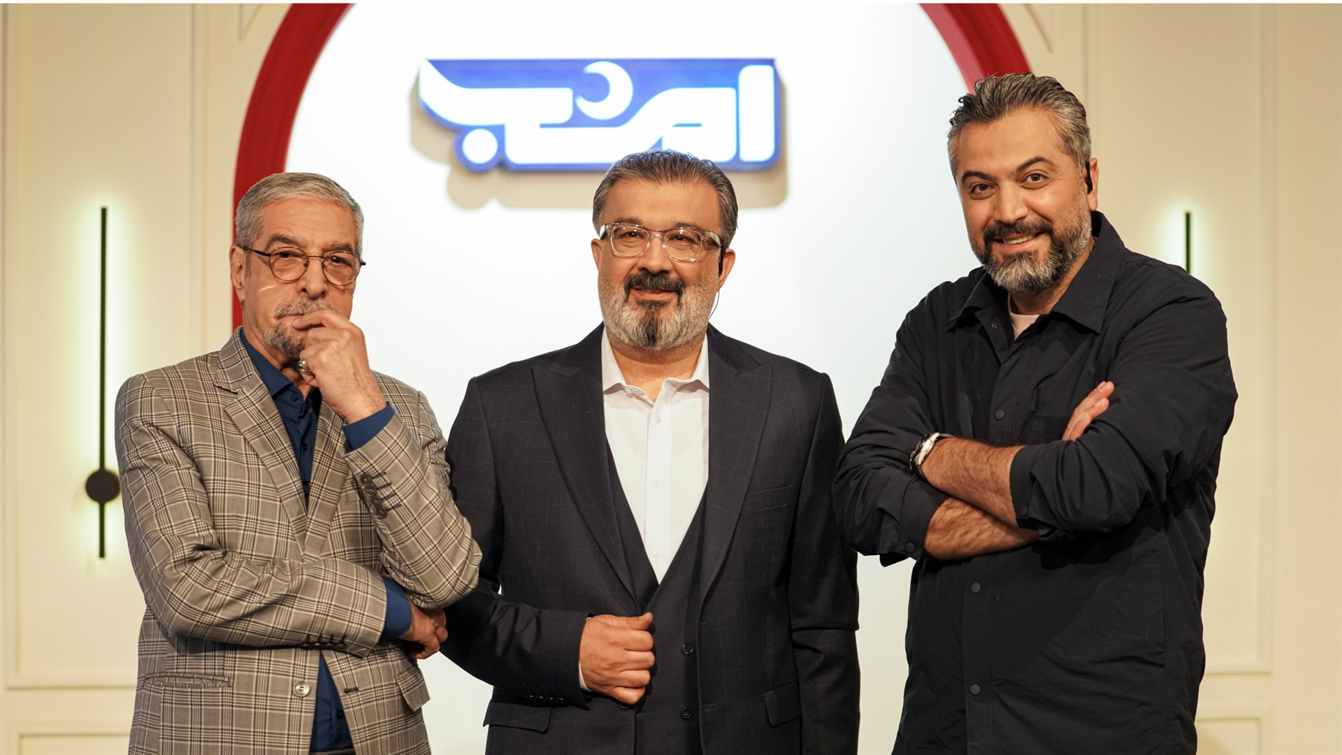 یک شب‌نشینی آرام فرهنگی