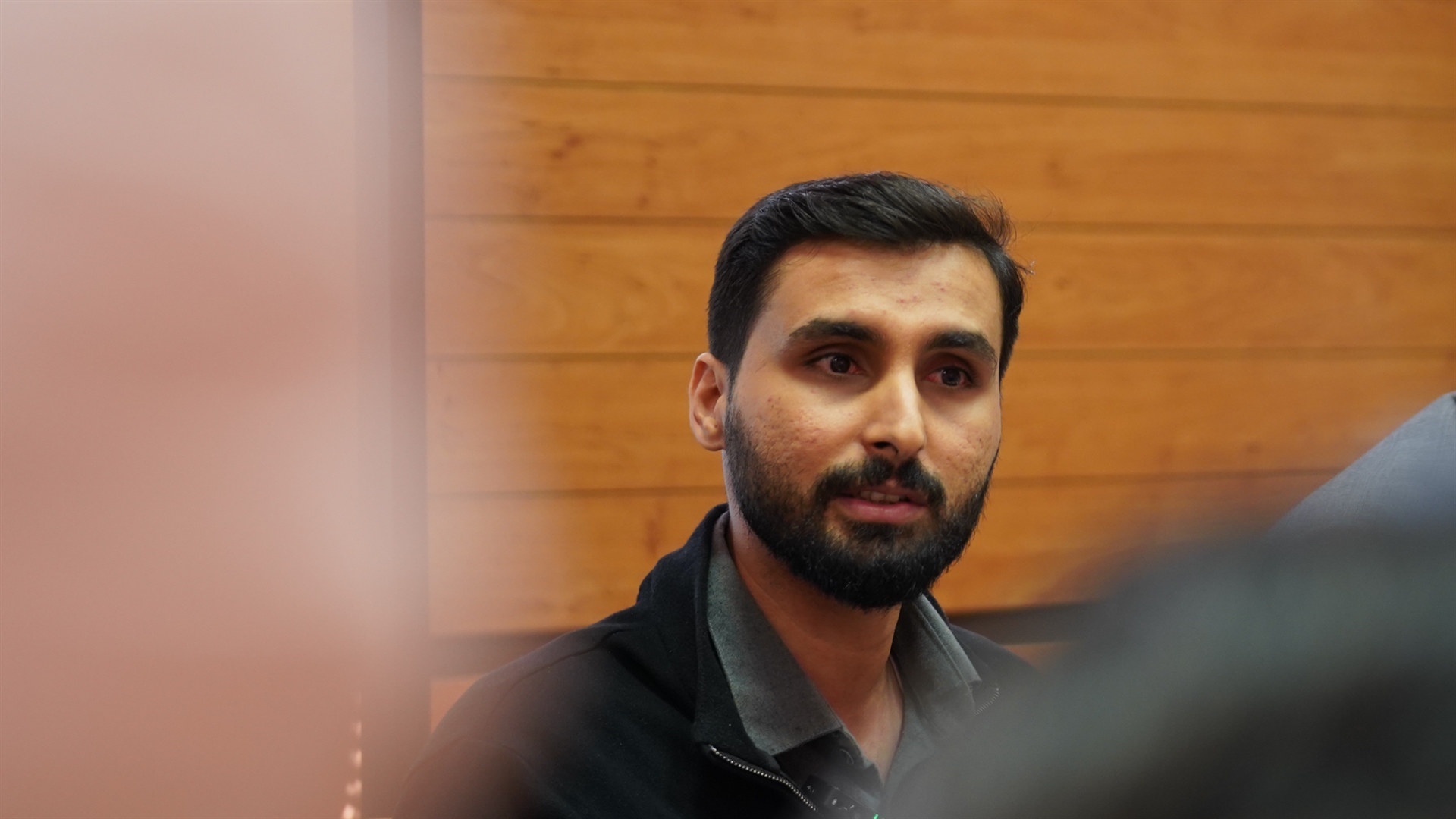 محدودسازیِ تعریف جوان مؤمن انقلابی کج‌سلیقگی است
