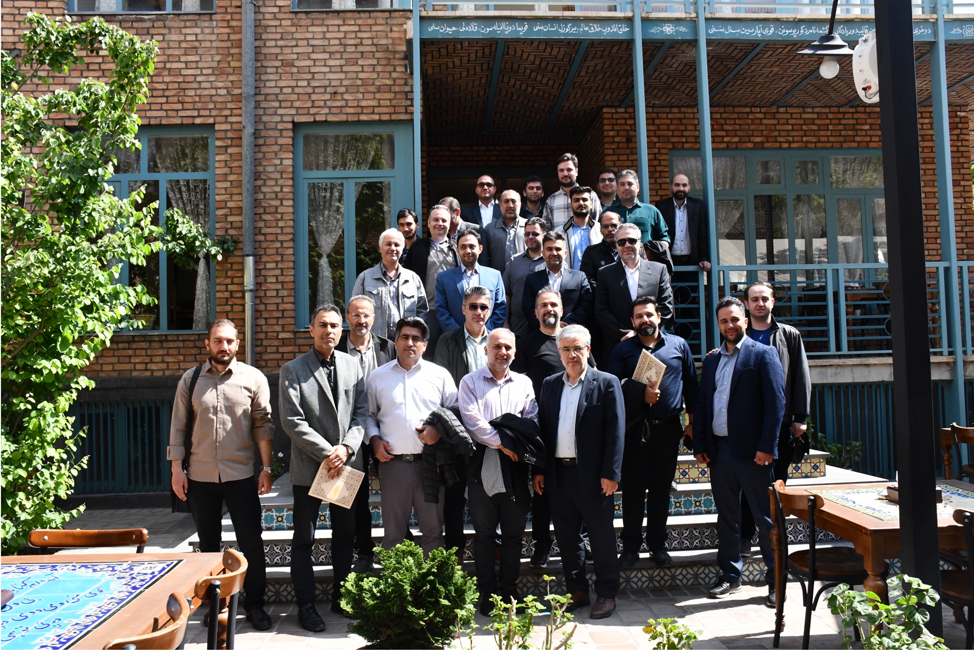 تجلیل مدیرکل صداوسیمای آذربایجان غربی از ایثار کارکنان بخش فنی